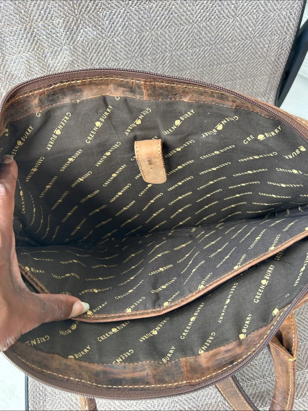 Greenburry distressed Leather Briefcase Messenger Bag in Brown